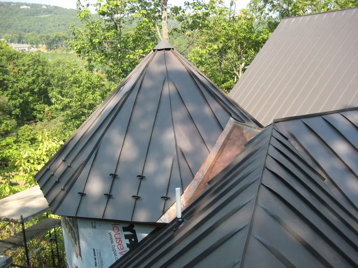 Professional Roof Tarp Installation by Craftsman Roofing in Spring
